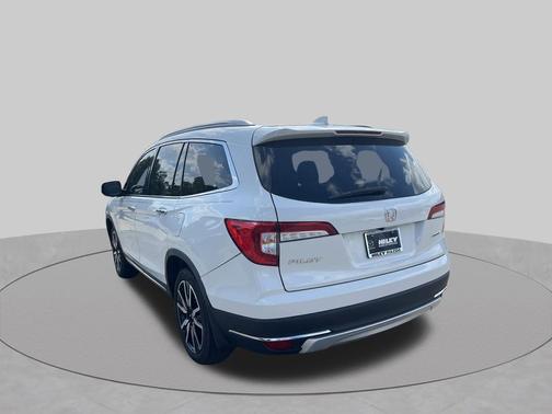 White 2020 Honda Pilot Touring 8-Passenger
