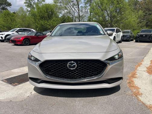 Platinum Quartz Metallic 2026 Mazda Mazda3 FWD w/Preferred Package