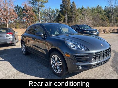 2017 Porsche Macan Base