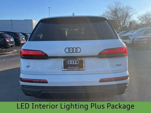 2026 Audi Q7 45 Premium Plus