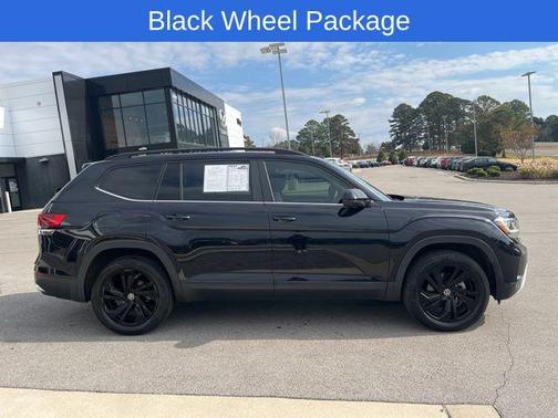 2022 Volkswagen Atlas 2.0T SE w/Technology