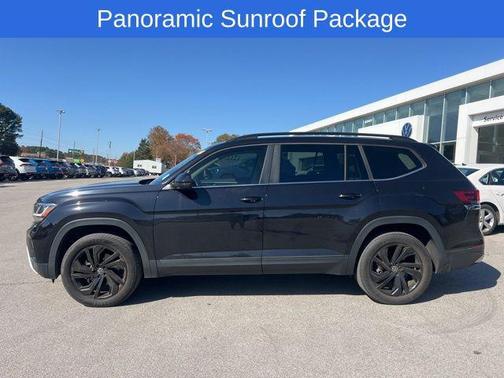 2022 Volkswagen Atlas 2.0T SE w/Technology