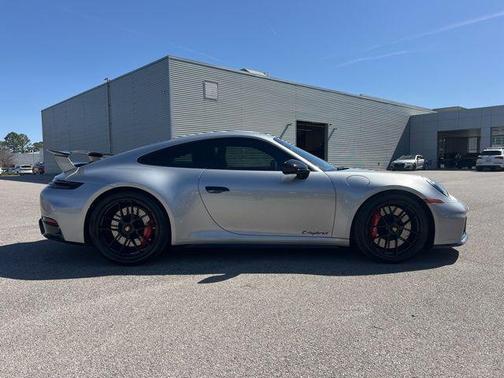 2026 Porsche 911 Carrera GTS