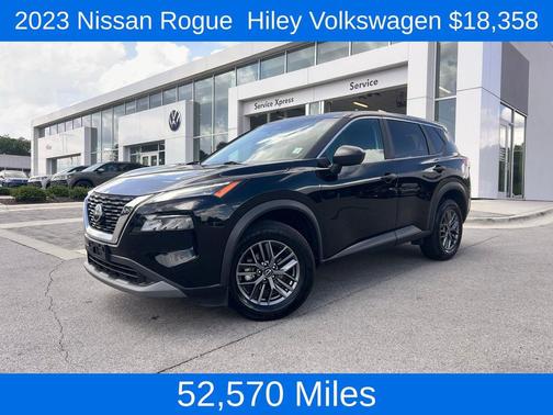 Super Black 2023 Nissan Rogue S