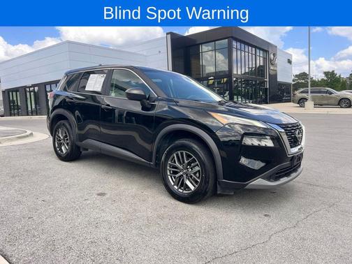 Super Black 2023 Nissan Rogue S