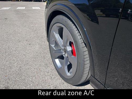 2026 Audi Q7 55 Prestige