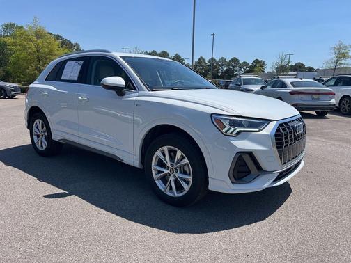 Glacier White Metallic 2025 Audi Q3 45 S line Premium Plus