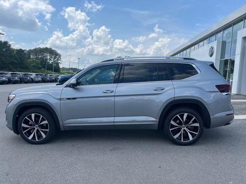 2025 Volkswagen Atlas 2.0T SEL Premium R-Line 4MOTION
