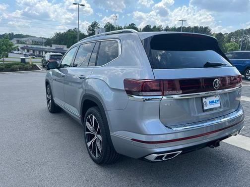 2025 Volkswagen Atlas 2.0T SEL Premium R-Line 4MOTION