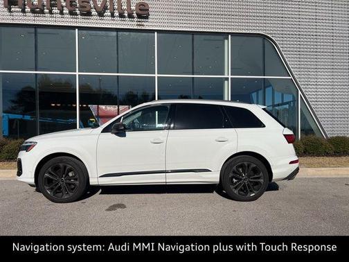 2025 Audi Q7 55 Premium Plus