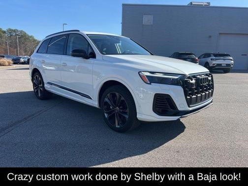 2025 Audi Q7 55 Premium Plus