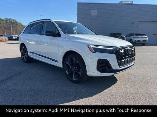 2025 Audi Q7 55 Premium Plus