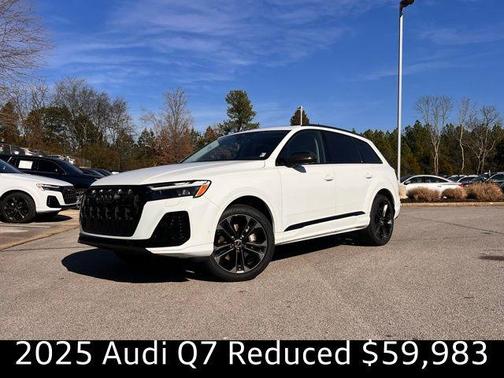 2025 Audi Q7 55 Premium Plus