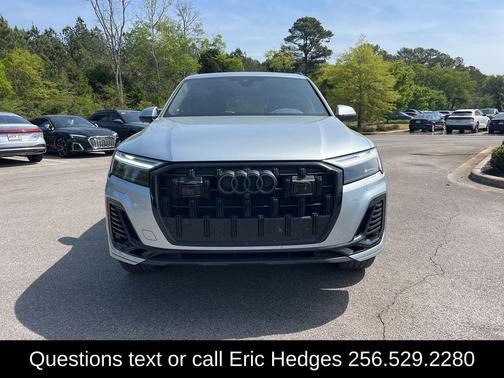 Satellite Silver Metallic 2025 Audi Q7 55 Premium Plus