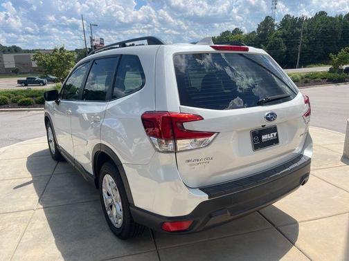 2020 Subaru Forester Base