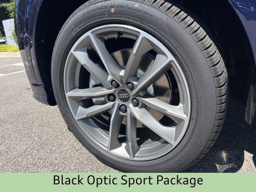 2025 Audi Q3 Premium 45 TFSI S line quattro Tiptronic