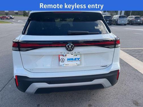 2025 Volkswagen Tiguan 2.0T SE 4MOTION