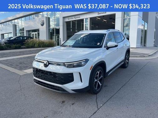 2025 Volkswagen Tiguan 2.0T SE 4MOTION