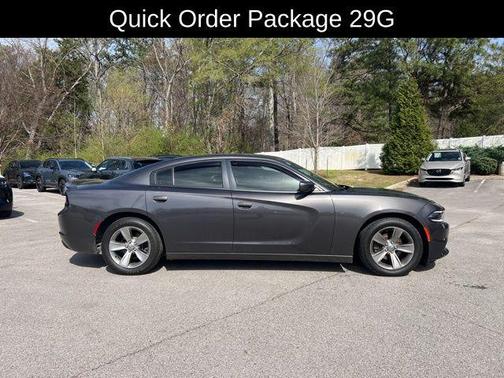 2015 Dodge Charger SE