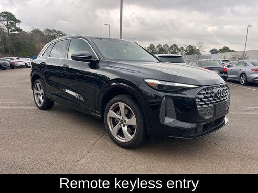 2025 Audi Q5 Premium Plus TFSI quattro S tronic