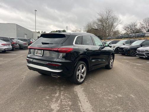 2025 Audi Q5 Premium Plus TFSI quattro S tronic