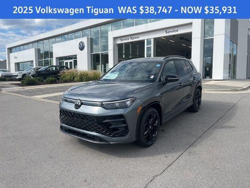 2025 Volkswagen Tiguan 2.0T SE R-Line Black