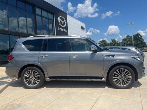2018 INFINITI QX80 Base