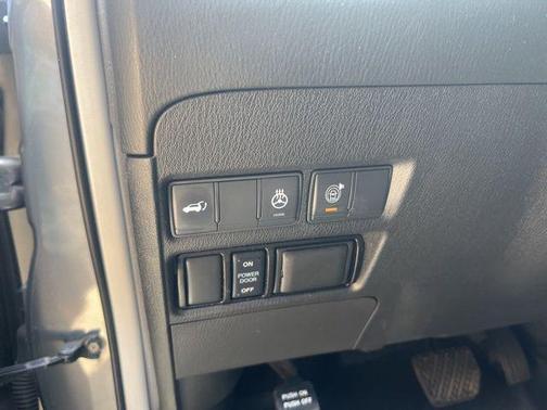 2018 INFINITI QX80 Base