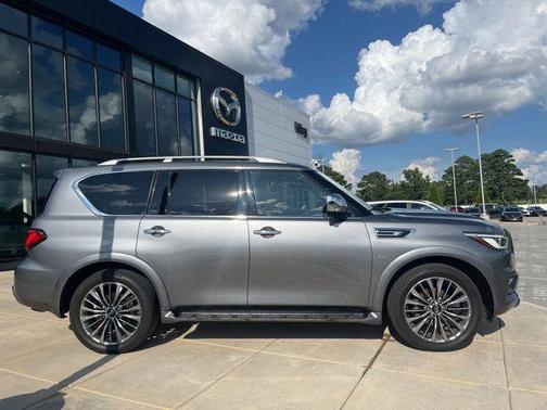 2018 INFINITI QX80 Base