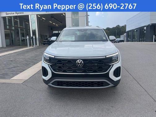 2026 Volkswagen Atlas Cross Sport 2.0T SE