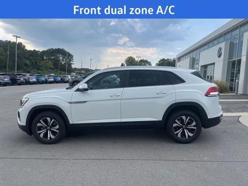 2026 Volkswagen Atlas Cross Sport 2.0T SE
