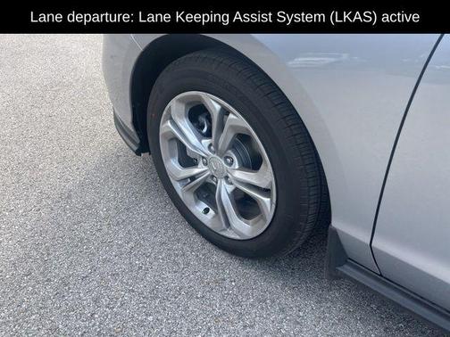 2025 Honda Accord LX 1.5T