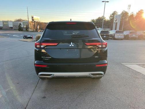 2022 Mitsubishi Outlander SEL 2.5 2WD