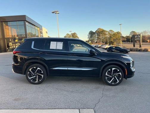 2022 Mitsubishi Outlander SEL 2.5 2WD