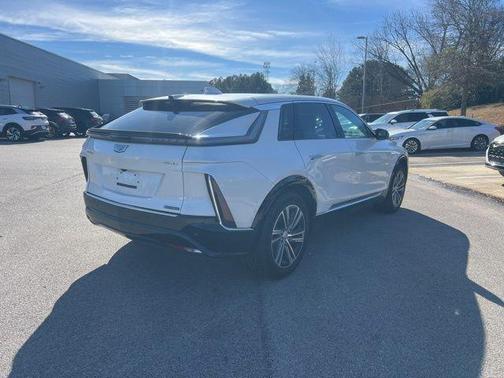 2024 Cadillac LYRIQ Luxury