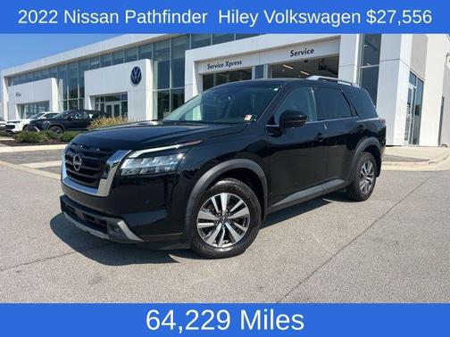 2022 Nissan Pathfinder SL 4WD