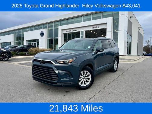 2025 Toyota Grand Highlander XLE