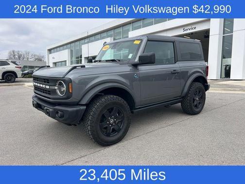 Gray Metallic 2024 Ford Bronco Black Diamond
