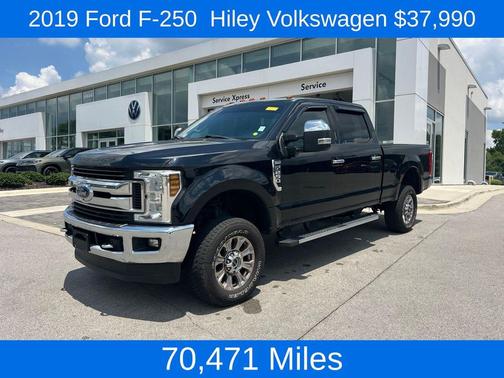 Black Metallic 2019 Ford F-250 XLT