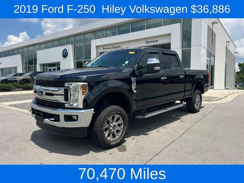 Black Metallic 2019 Ford F-250 XLT