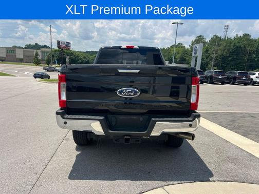 Black Metallic 2019 Ford F-250 XLT