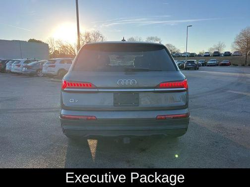 2021 Audi Q7 55 Prestige