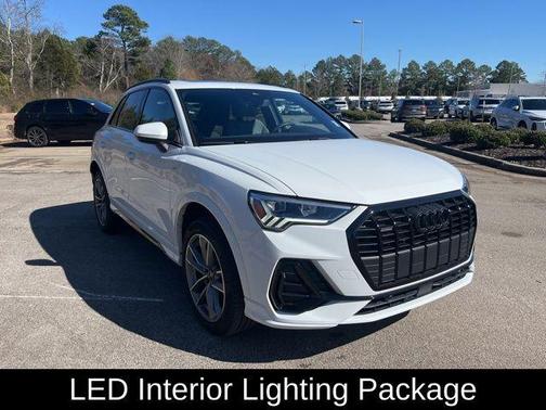 2025 Audi Q3 Premium 45 TFSI S line quattro Tiptronic