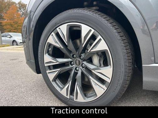 2026 Audi Q8 55 Premium Plus