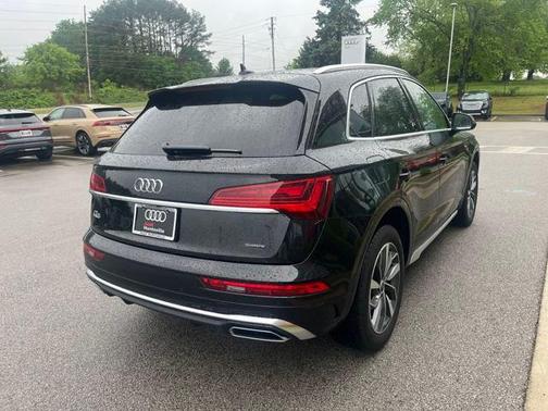 2024 Audi Q5 45 S line Premium