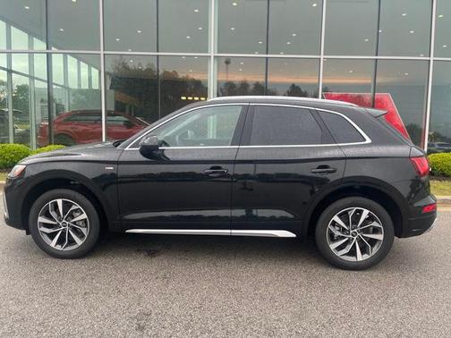 2024 Audi Q5 45 S line Premium