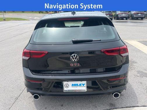 2025 Volkswagen Golf GTI 2.0T SE DSG