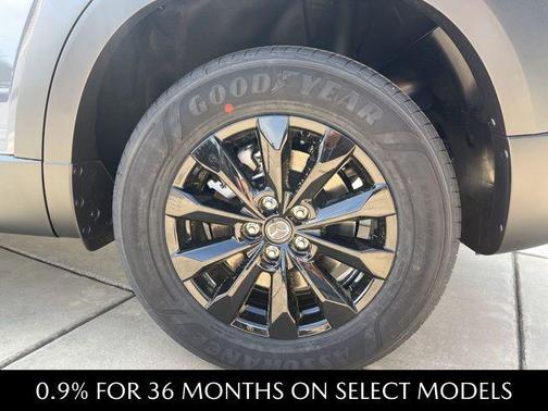 2025 Mazda CX-50 2.5 S Preferred Package