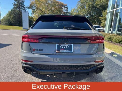 2024 Audi RS Q8 4.0T