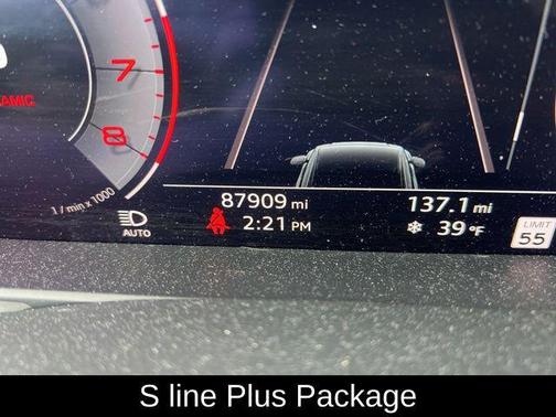 2020 Audi Q8 55 Premium Plus